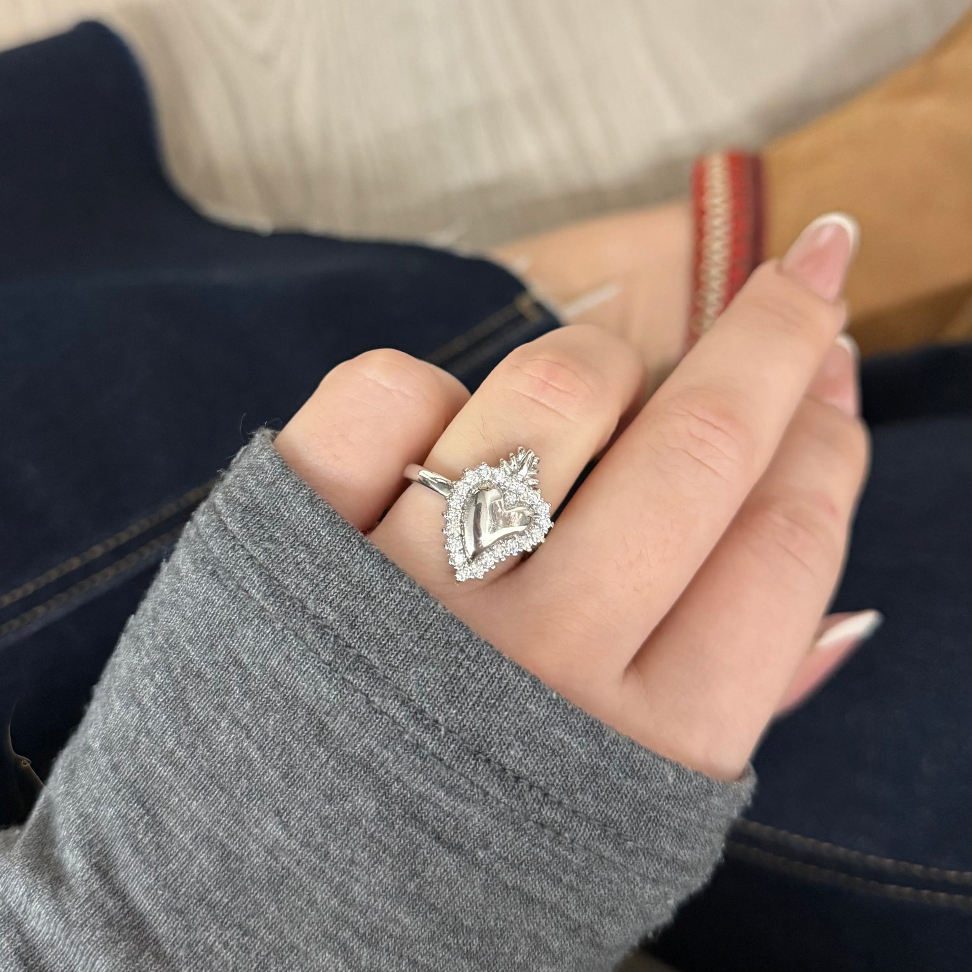 ANELLO CUORE SACRO ZIRCONI