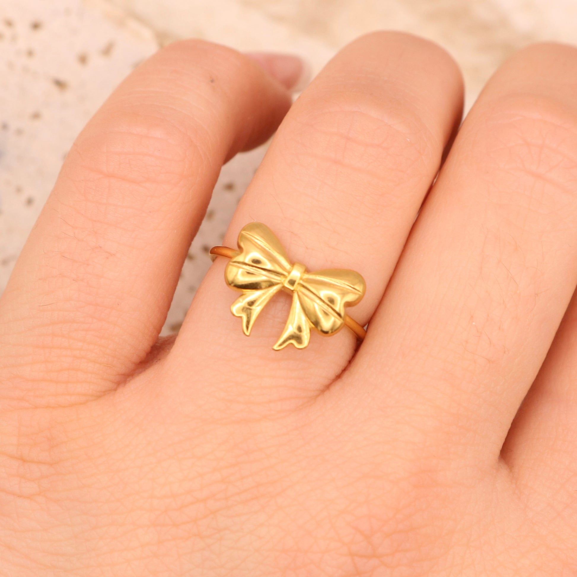 ANELLO FIOCCO