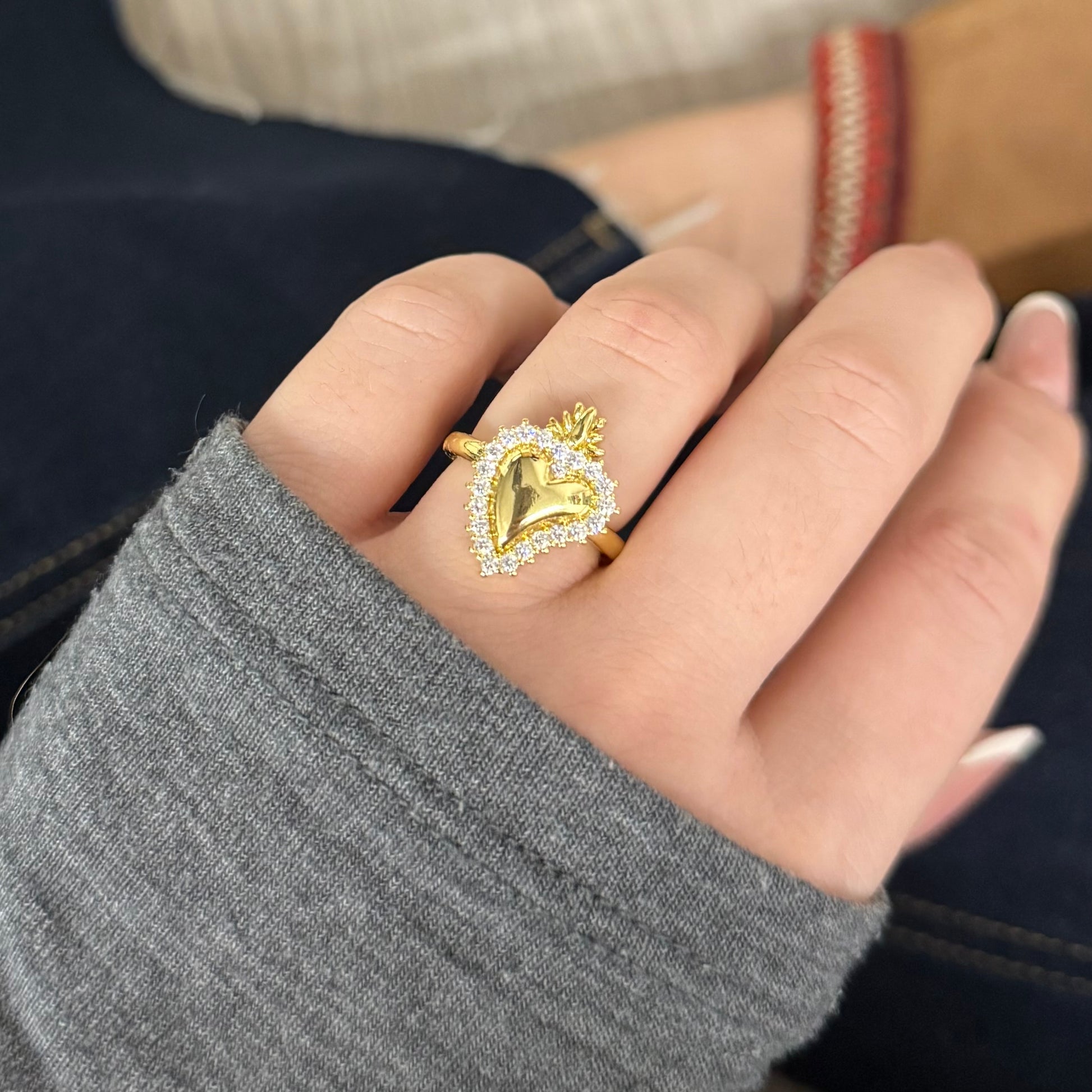 ANELLO CUORE SACRO ZIRCONI