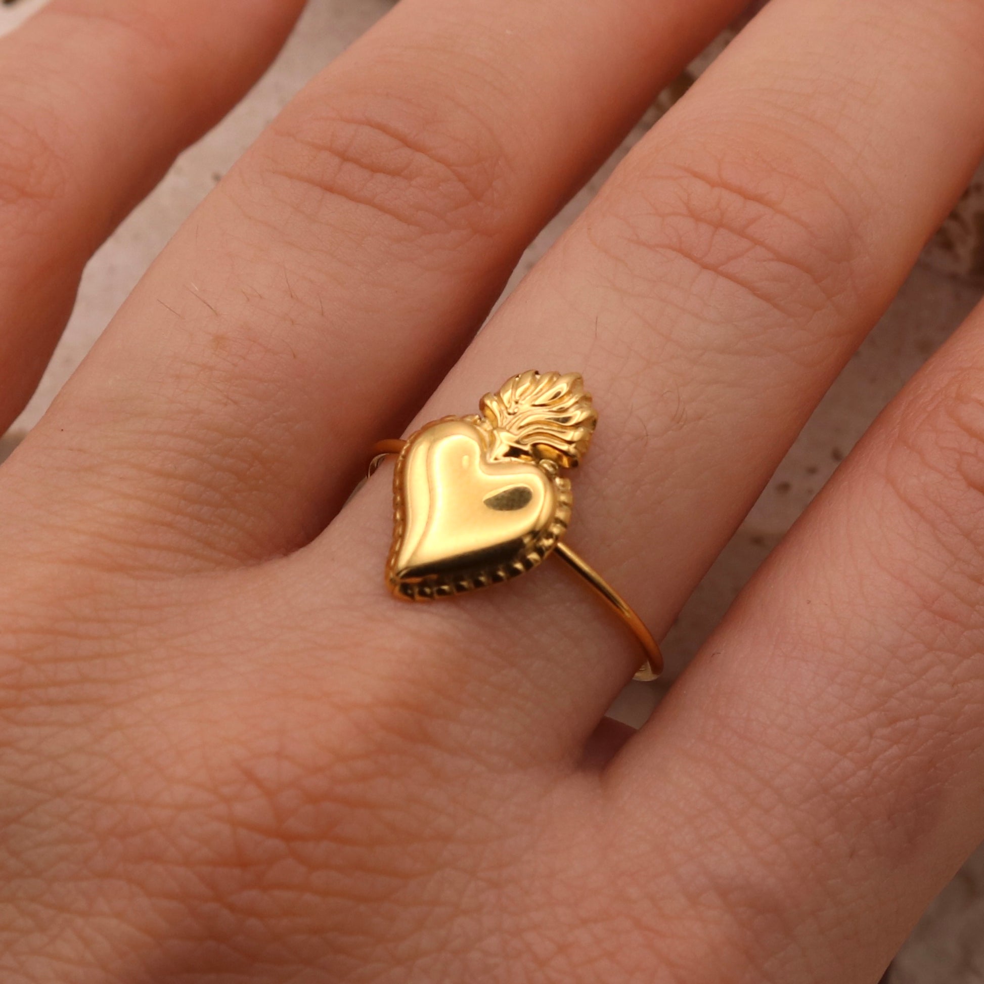 ANELLO CUORE SACRO