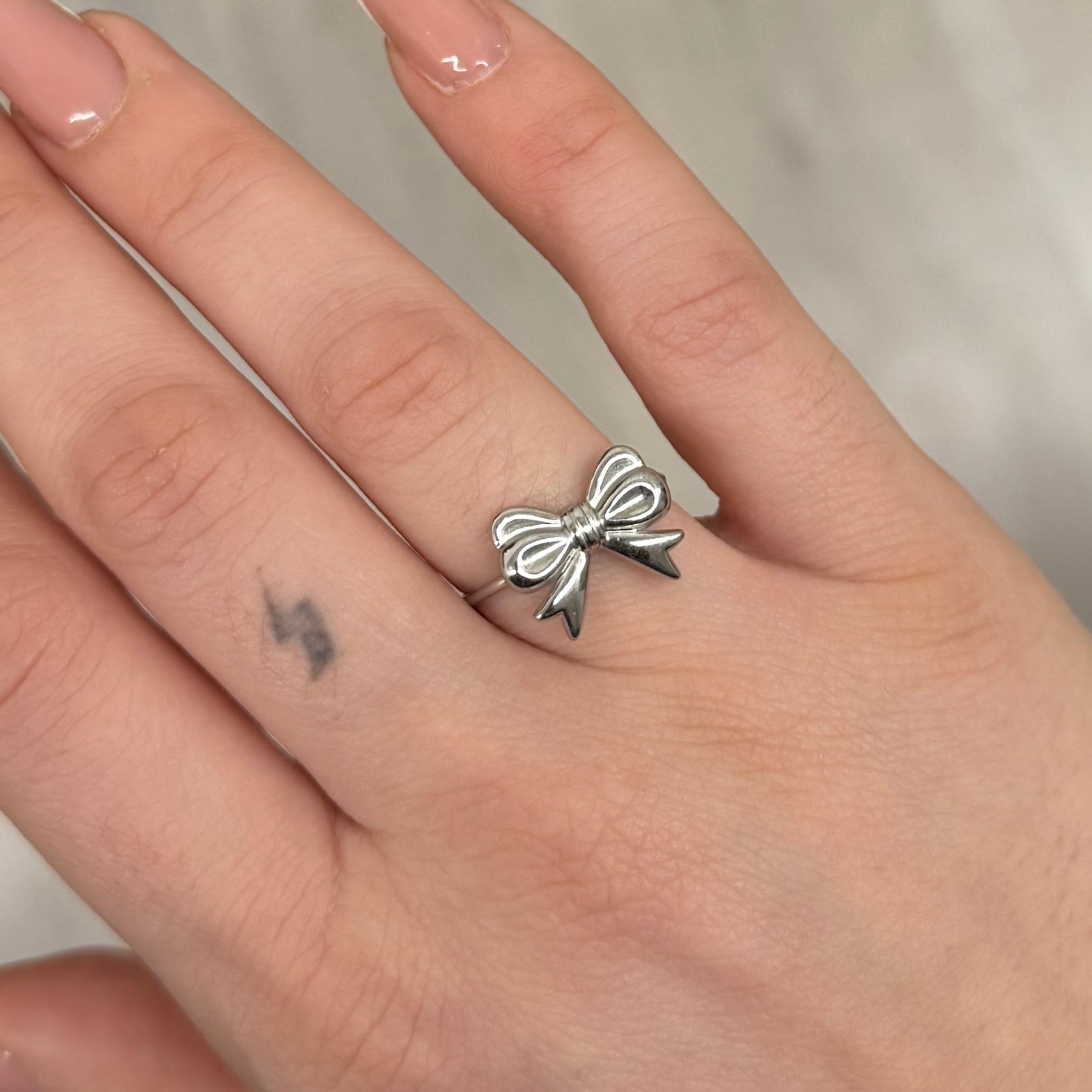 ANELLO FIOCCO