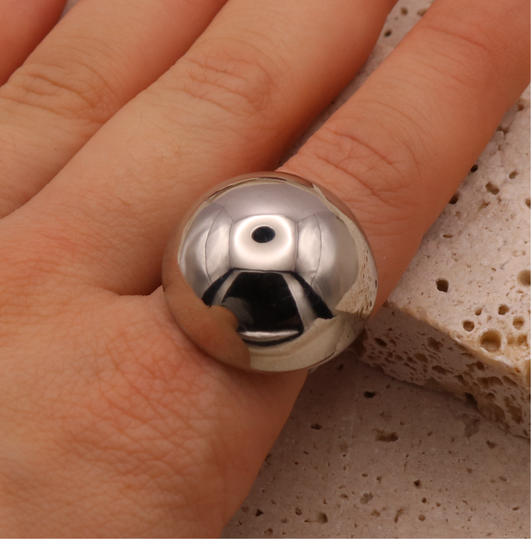 ANELLO MAXI BOTTONE