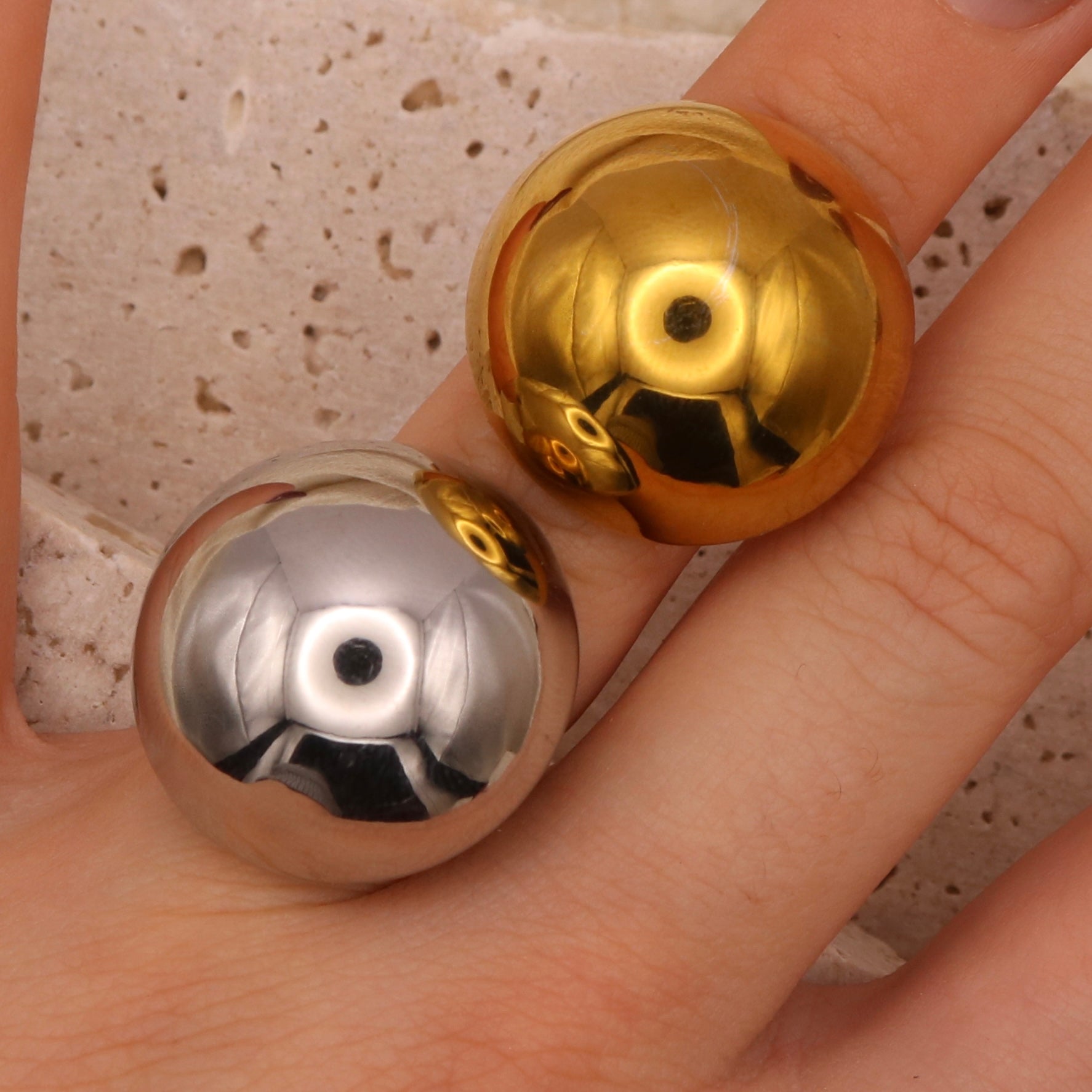 ANELLO MAXI BOTTONE