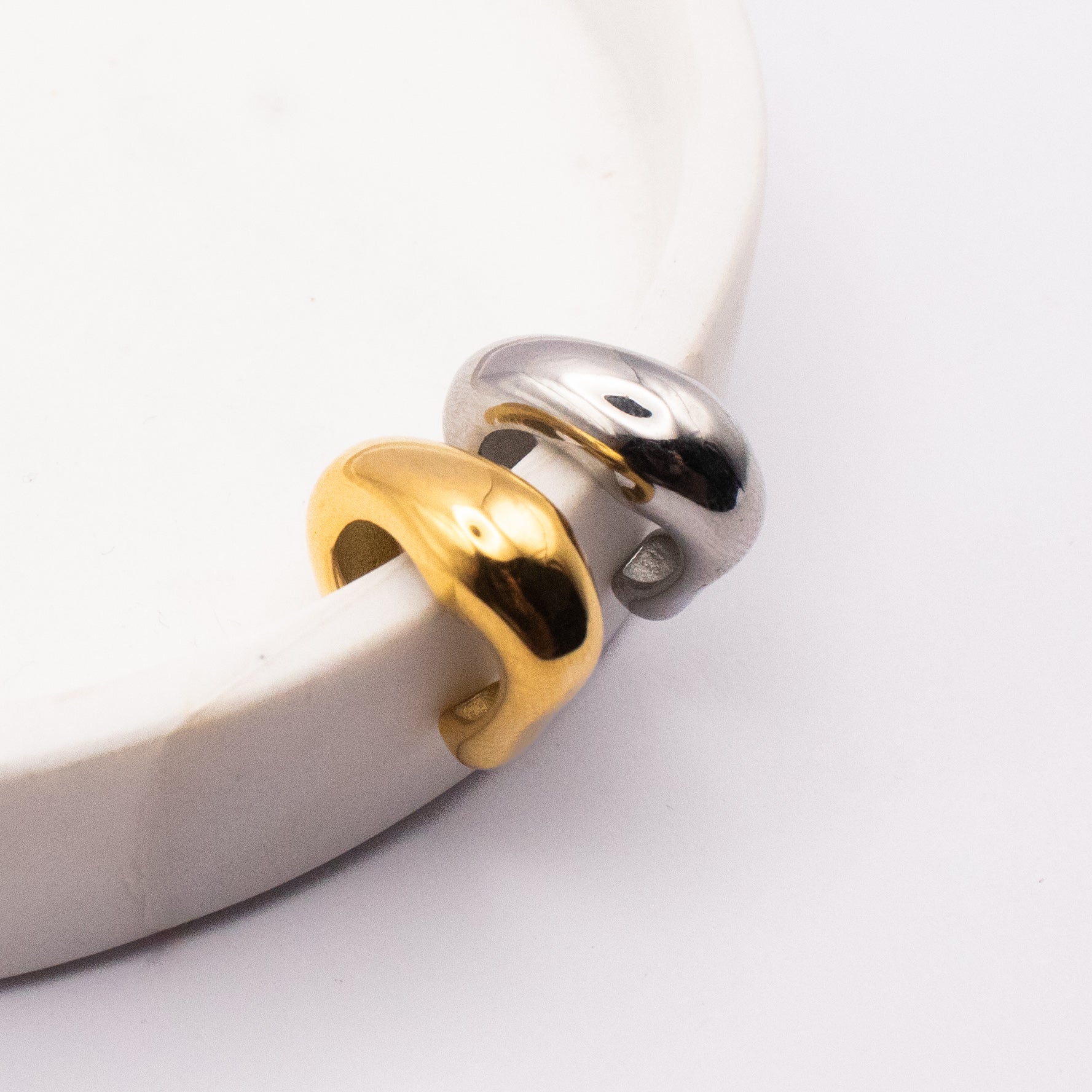 EAR CUFF FLUIDO