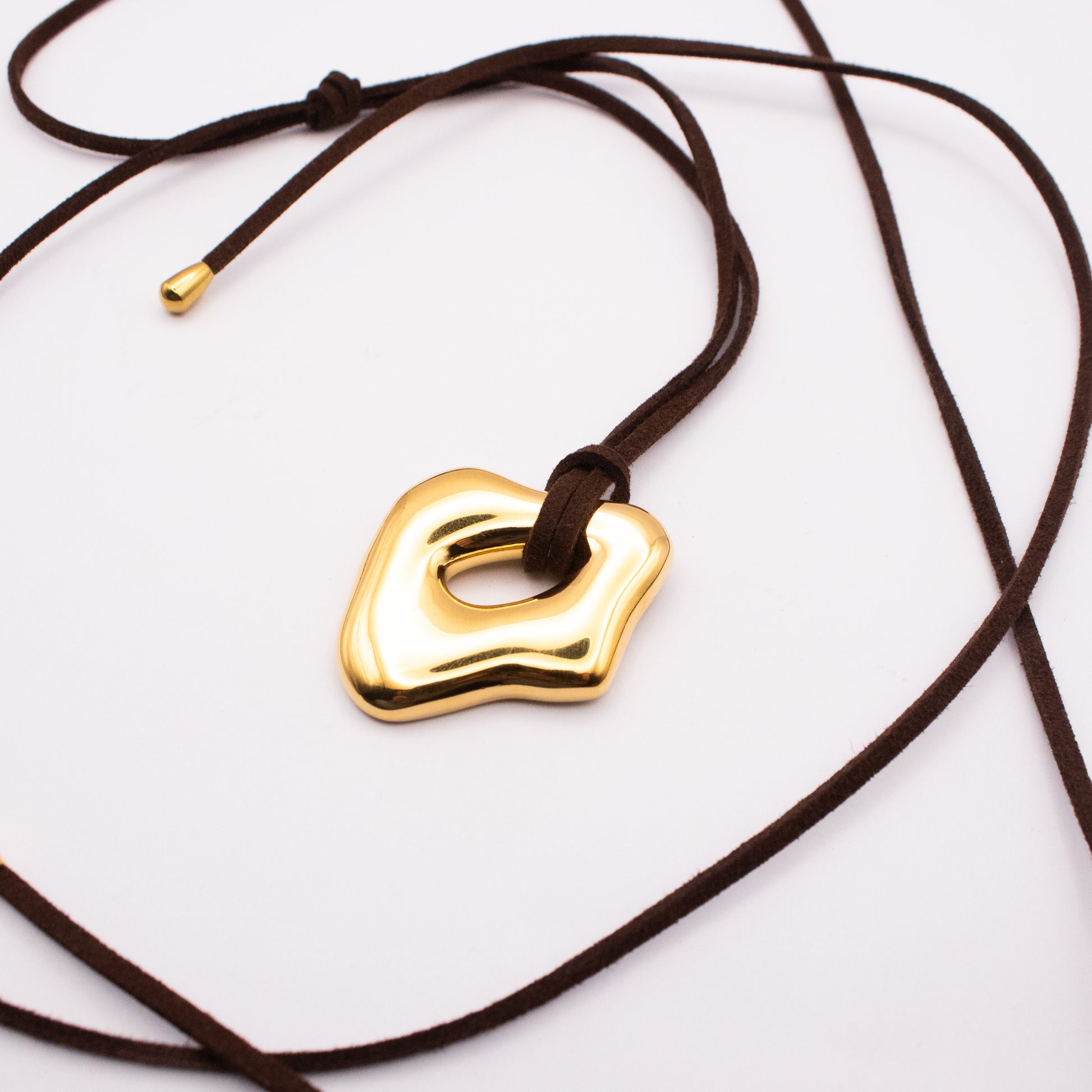COLLANA CHOKER IN CORDA