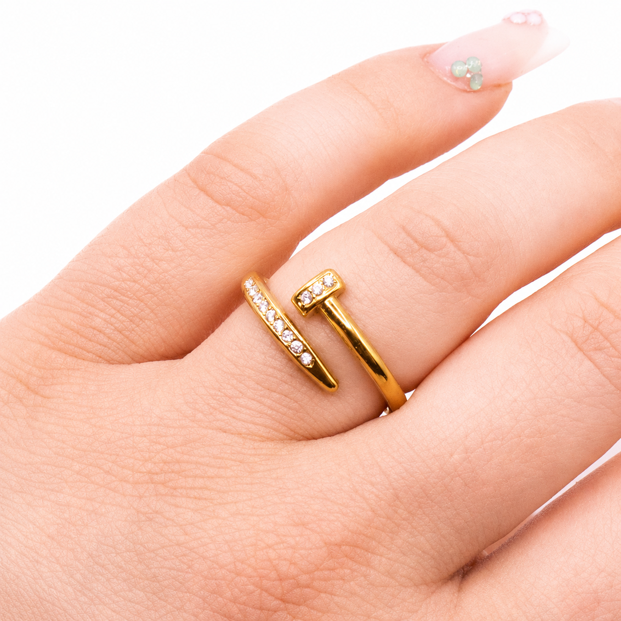 ANELLO CHIODO